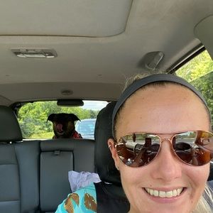 Meet your Posher, Alexandra